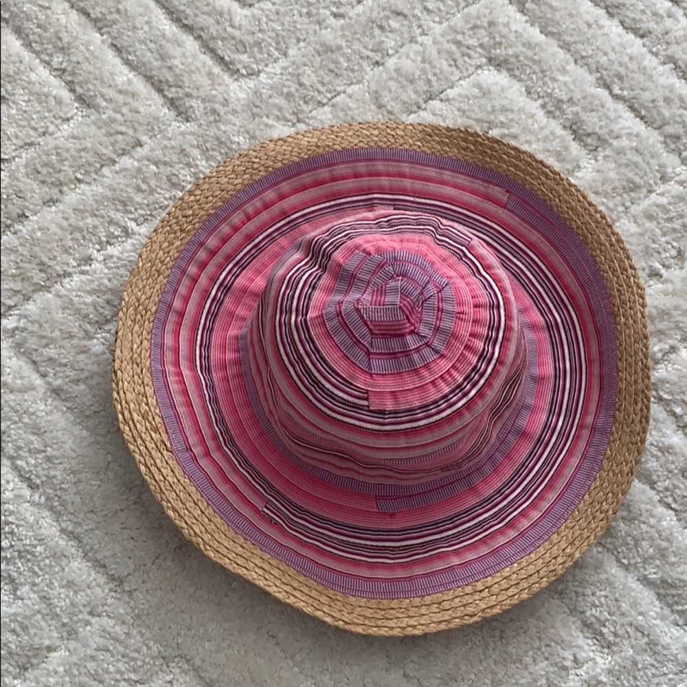 Beach hat